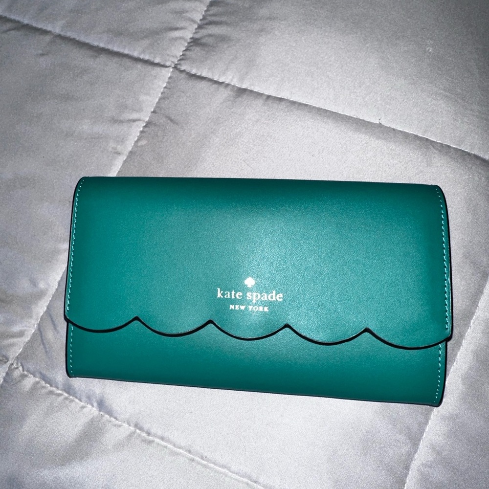 SOLD on Mercari 🚫 Kate Spade wallet on a chain